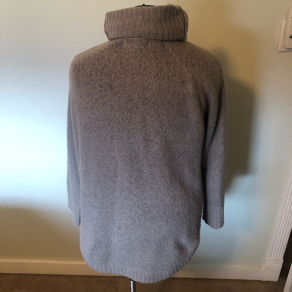 Medium grey cozy sweater - Picture 2 of 6